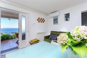 Appartement (A1) | Woonkamer