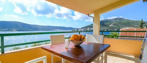 Appartement (A6) | Vue sur lâeau
