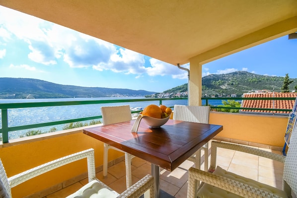 Apartment (A6) | Water view