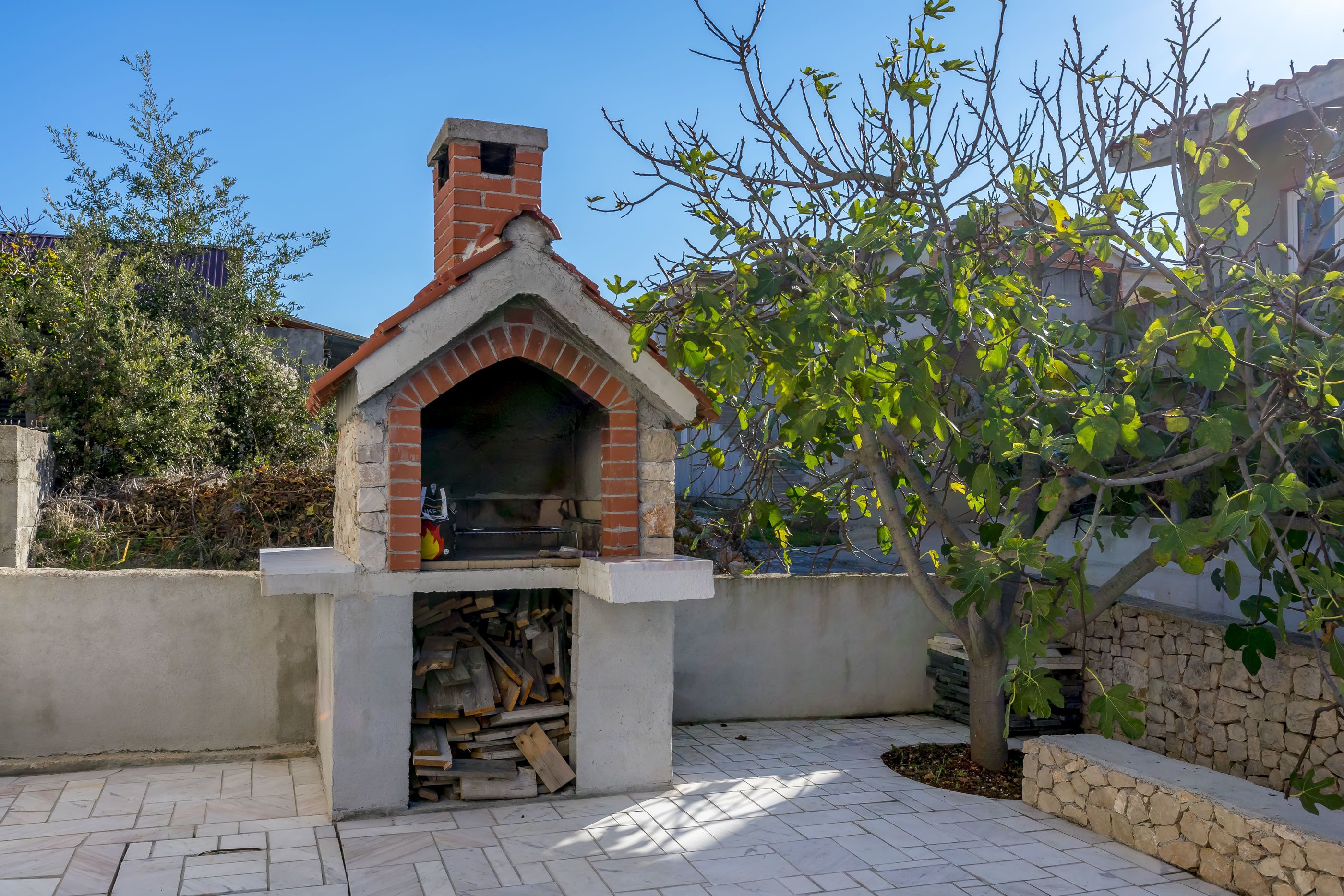 Aire de pique-nique/barbecue