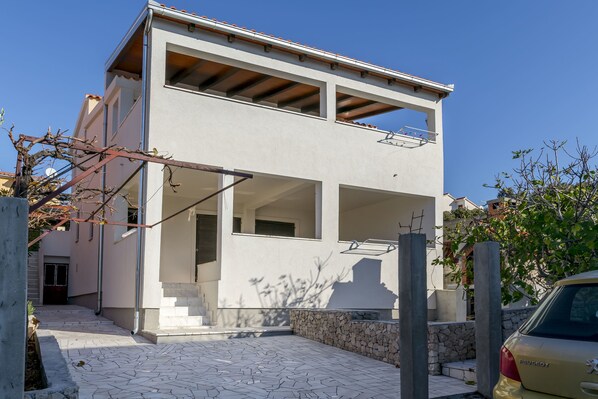 Building design - Apartments Lidija (Rogoznica)