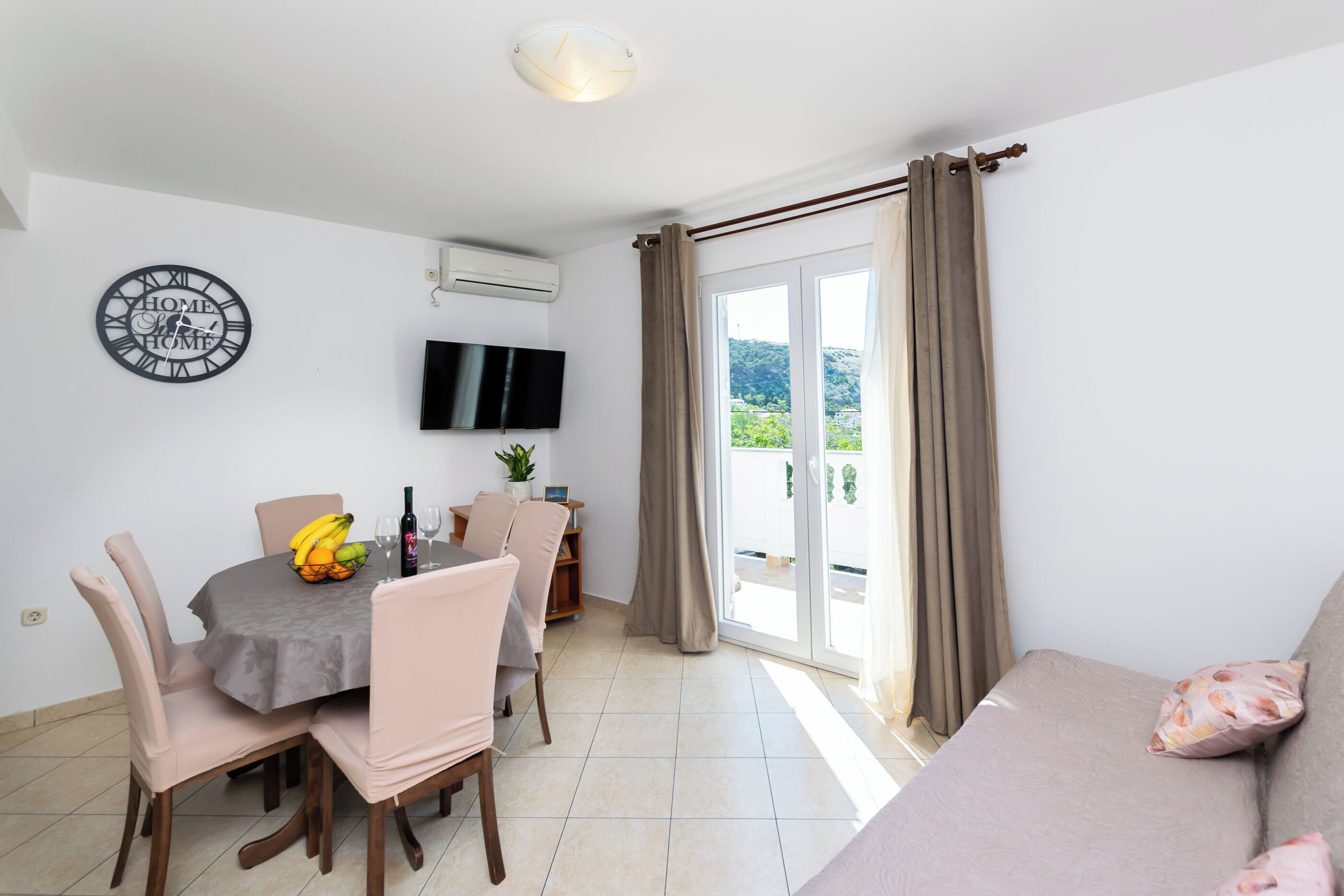 Apartment (A1) | Living room