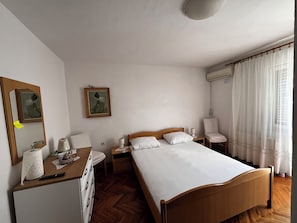 Zimmer (S2)