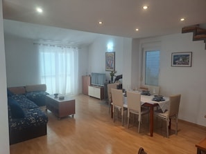 Apartment (A1) | Living room