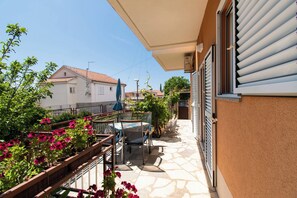 Apartment (A1) | Balcony - Apartments Cace (Sibenik)