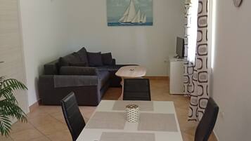 Apartment (A1) | Living room