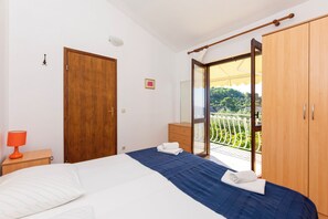Apartment (A1)
