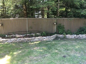 Property grounds - Fully private bunkhouse with all amenities. (Ashford)