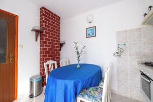 Apartment (A1) | Private kitchen