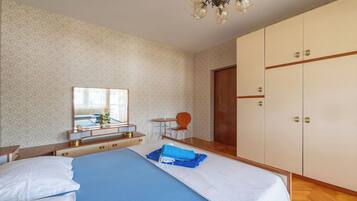 Apartment (A1)