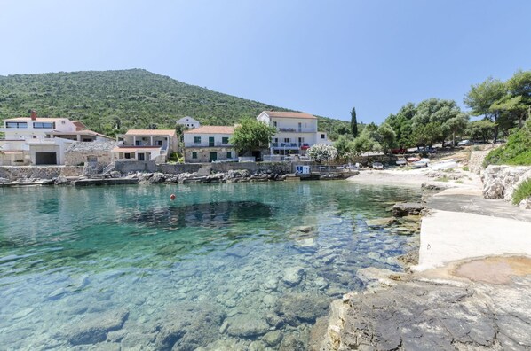 Beach nearby - House The Bay (Jelsa)