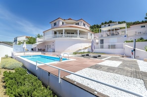 Outdoor pool - Apartment Mirjana (Rogoznica)