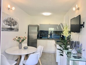 Apartment (A4) | Private kitchen