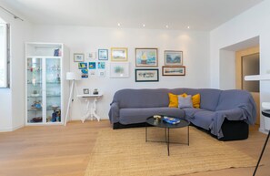 Apartment (A1) | Living room