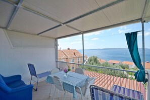 Terrace/patio - Apartments Petar (Okrug)