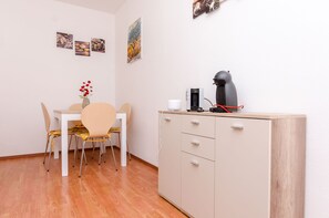 In-room safe, iron/ironing board, free WiFi