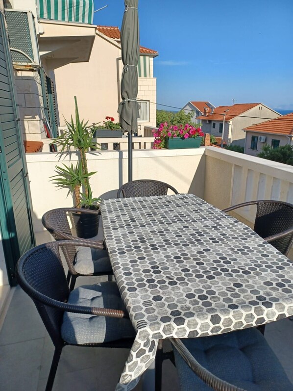 Apartment (A2) | Balcony