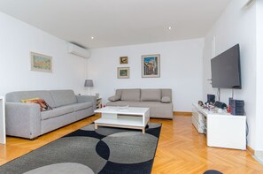Apartment (A1) | Living area