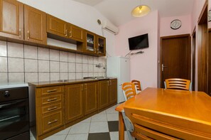 Cucina privata | Frigorifero, microonde, forno, piano cottura