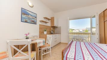 Studio (A2) | Innenbereich