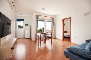 Apartment (A1) | Living room