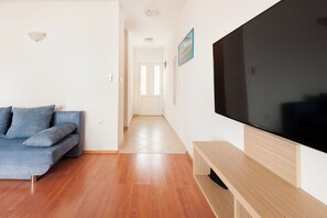 Departamento (A1) | Sala de estar | Smart TV 