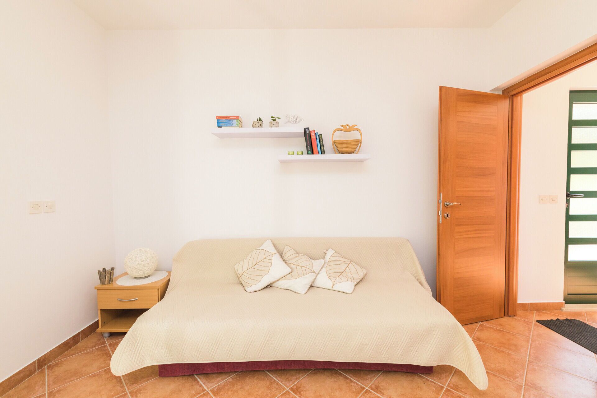 Apartment (A2) | Living room