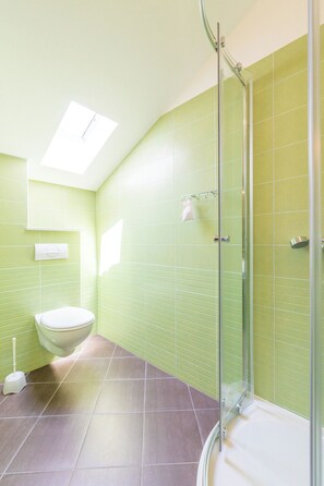 Apartment (A4) | Bathroom