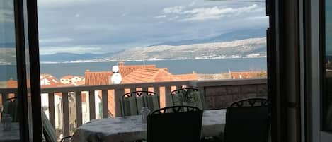 ระเบียง