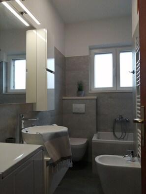 Bathroom - Apartments Jelka (Postira)