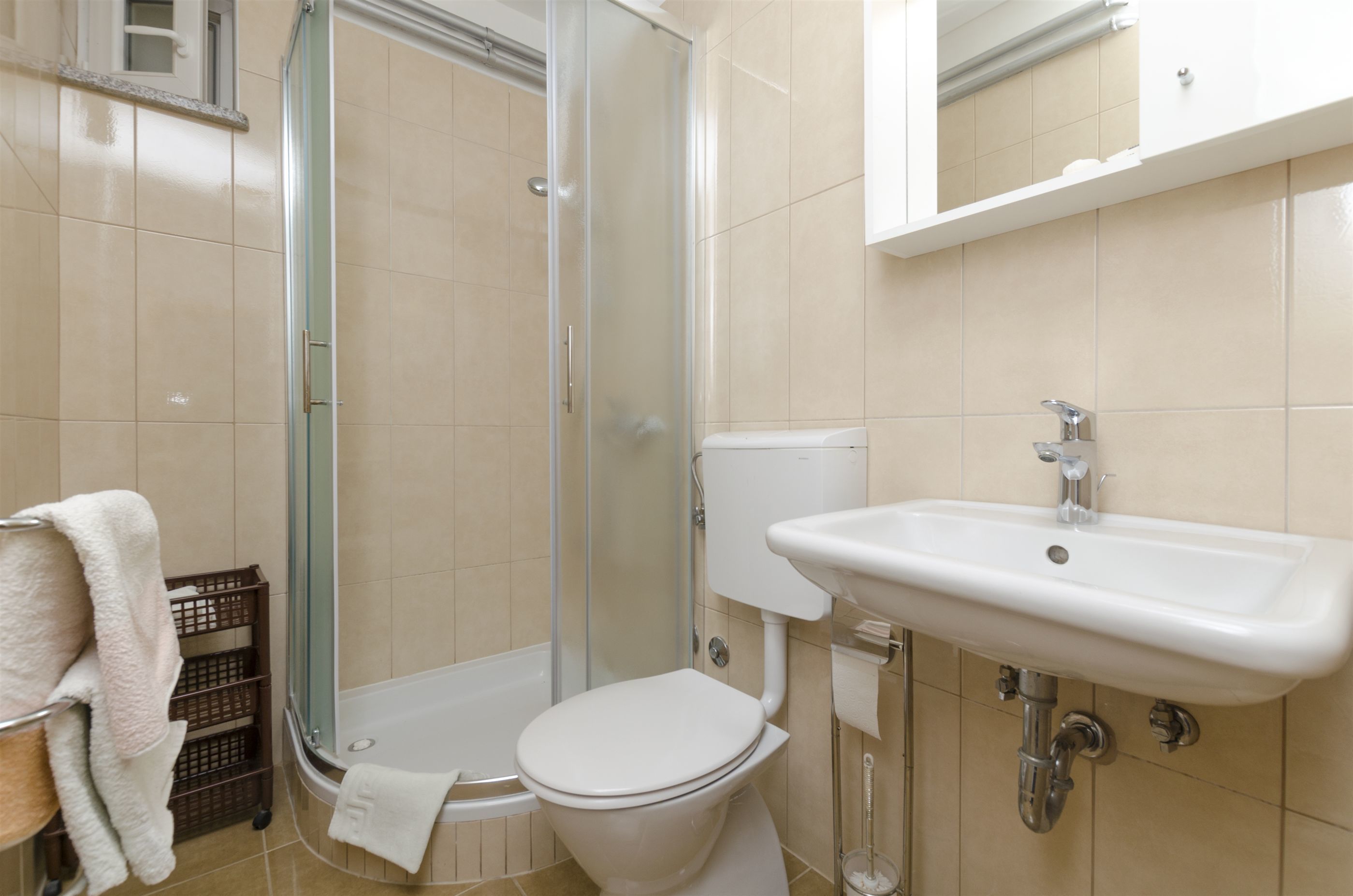 Bathroom | Shower