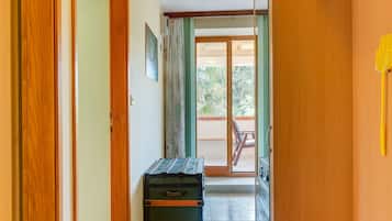 4 quartos, cofres nos quartos, Wi-Fi de cortesia