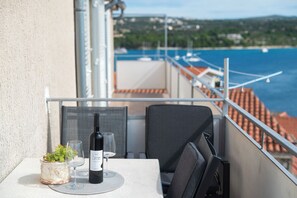 Apartment (A3) | Outdoor dining