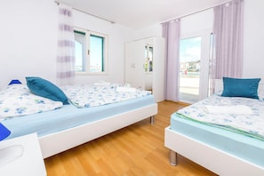 Apartment (A2)