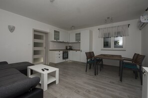 Living room | TV - Apartment Jure (Slatine)