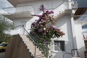 Building design - Apartments Zuljevic (Rogoznica)