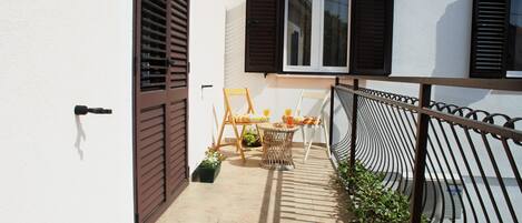 Apartment (A1) | Terrace/patio