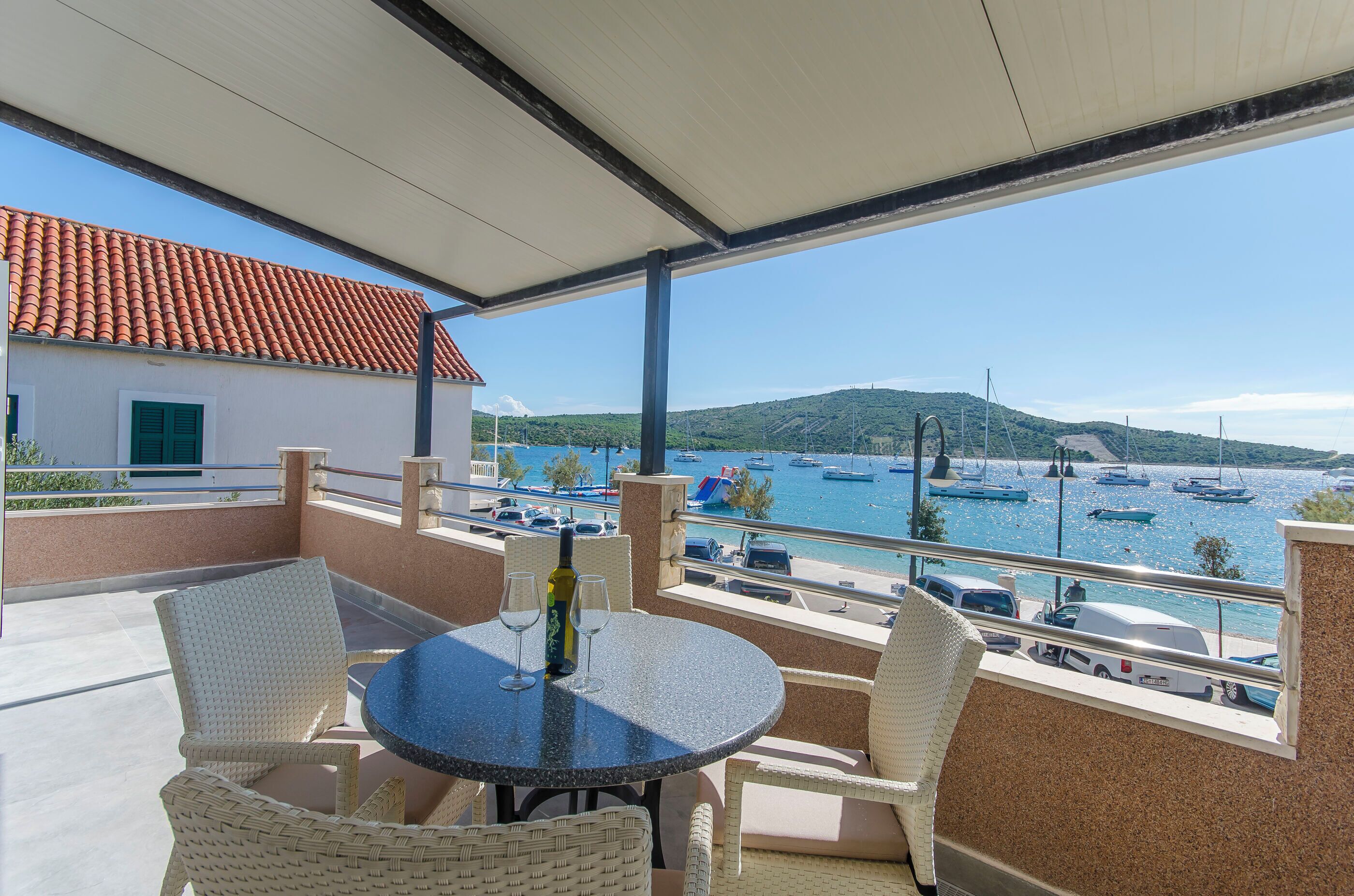 Apartamento (A2) | Restaurante al aire libre