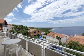 Apartment (A1) | Terrace/patio