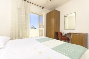 Apartamento (A1) | Wifi gratis y ropa de cama