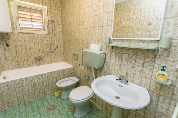 Bathroom - Apartment Smiljan (Primosten)