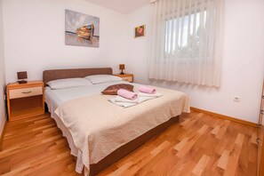 Apartment (A3) | 4 bedrooms, free WiFi