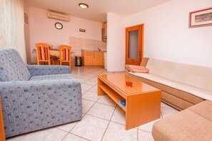 Apartment (A1) | Living room