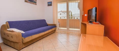 Apartment (A2) | Living room