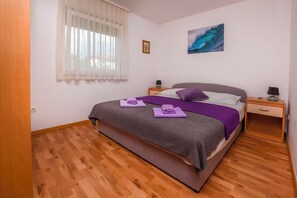 Apartment (A4) | 4 bedrooms, free WiFi