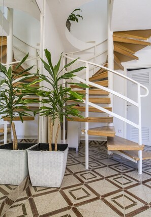 Apartamento (A1) | Escadaria