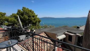 Apartment (A1) | Balcony