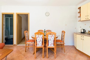 Dining - House Marina (Vis)