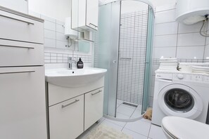 Bathroom - Apartment Milka (Primosten)