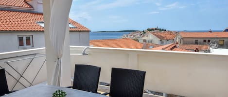 Apartment (A1) | Water view